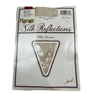 Hanes Panty Hose Silky Opaques Size A-B Pearl Style 743 Vintage